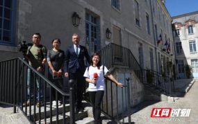 奥克兰网红吃瓜事件视频,一场网络狂欢背后的真相揭秘