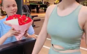 小姐姐内裤展示,小姐姐们的私密时尚揭秘